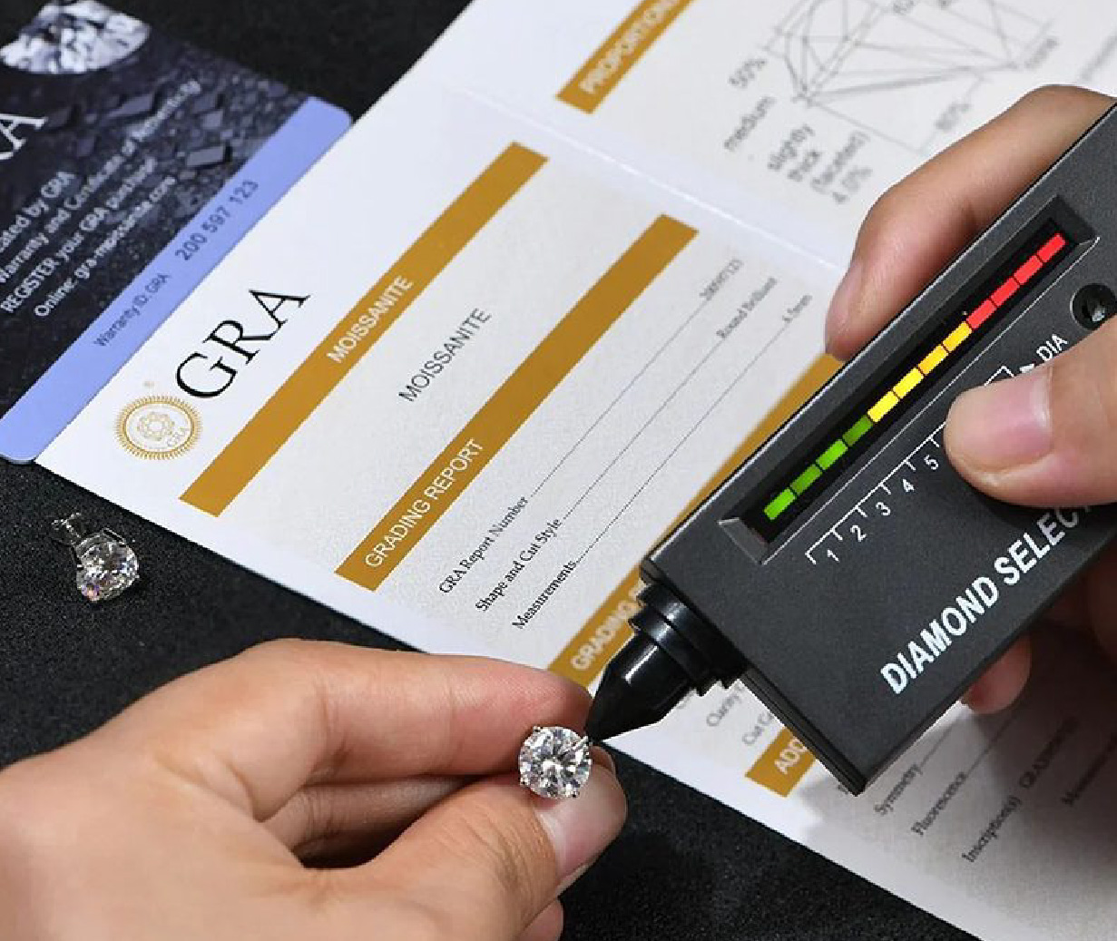 Diamond tester demonstration